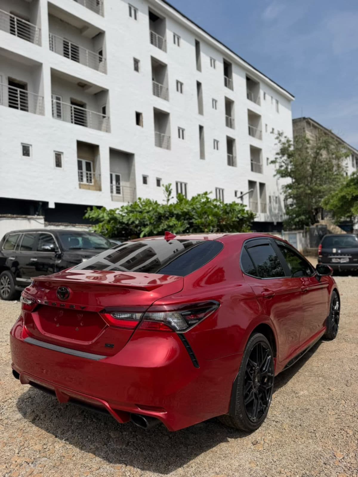 2022 Toyota Camry Sedan — photo 8 of 11