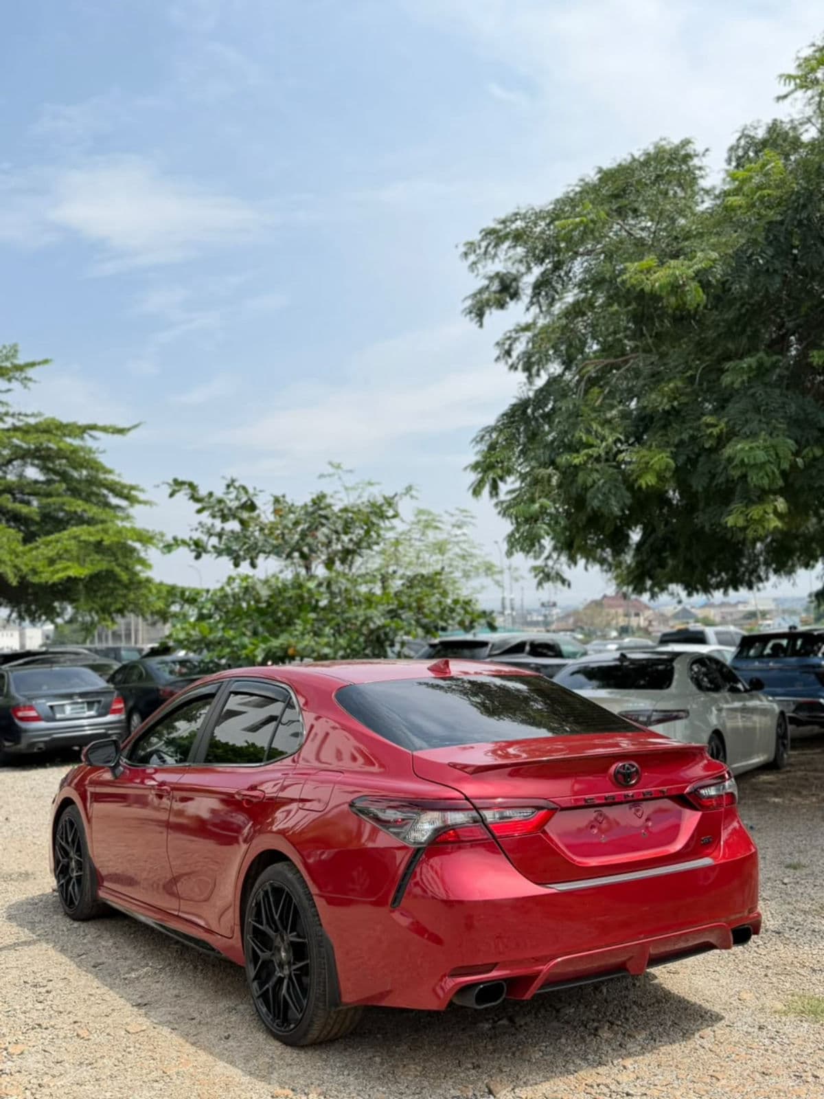2022 Toyota Camry Sedan — photo 9 of 11