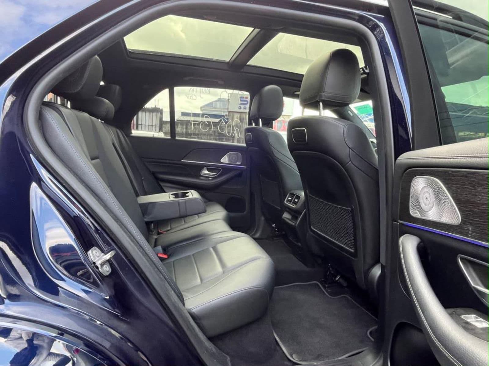 2020 Mercedes-Benz GLE SUV — photo 4 of 9
