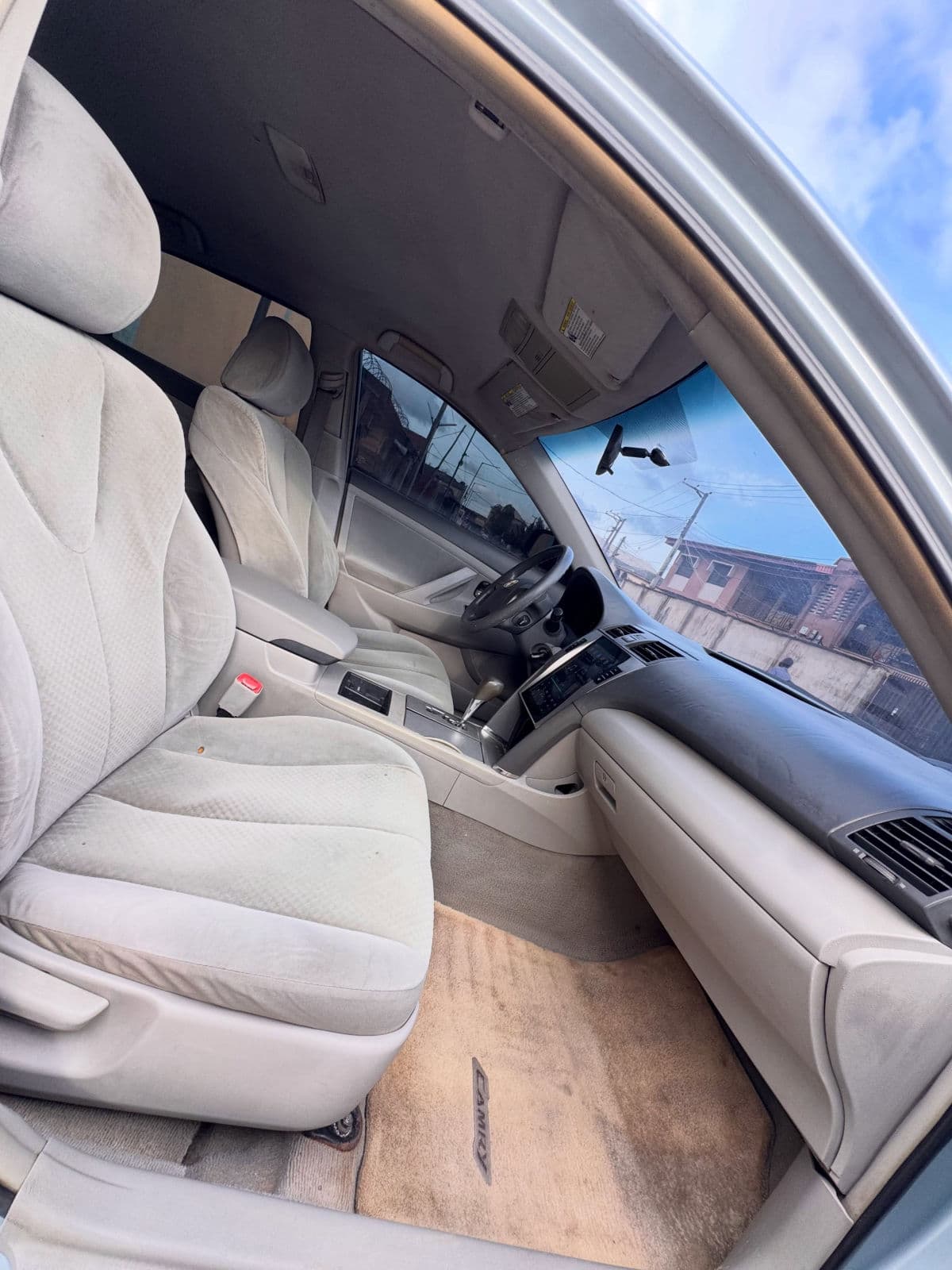 2008 Toyota Camry Sedan — photo 6 of 11