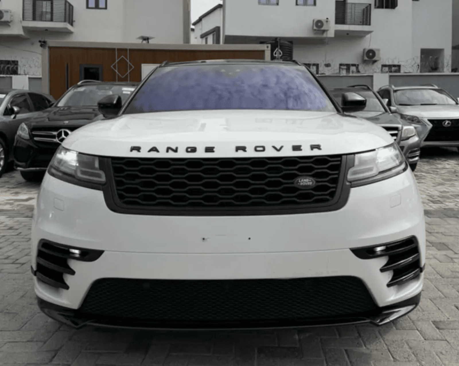 2019 Landrover Range Rover Velar SUV — Foreign Used for sale in Abuja