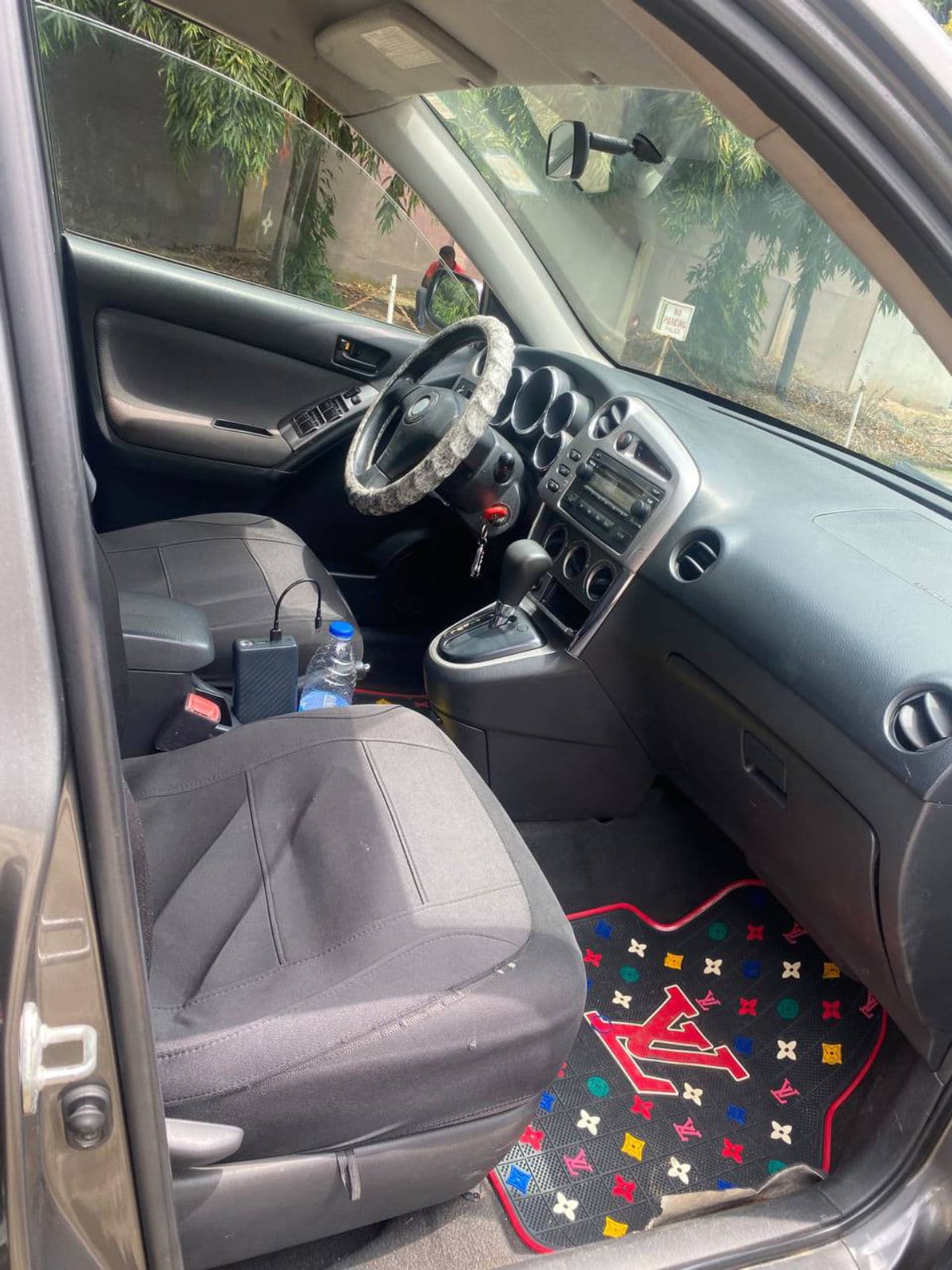 2006 Toyota Matrix Sedan — photo 3 of 10