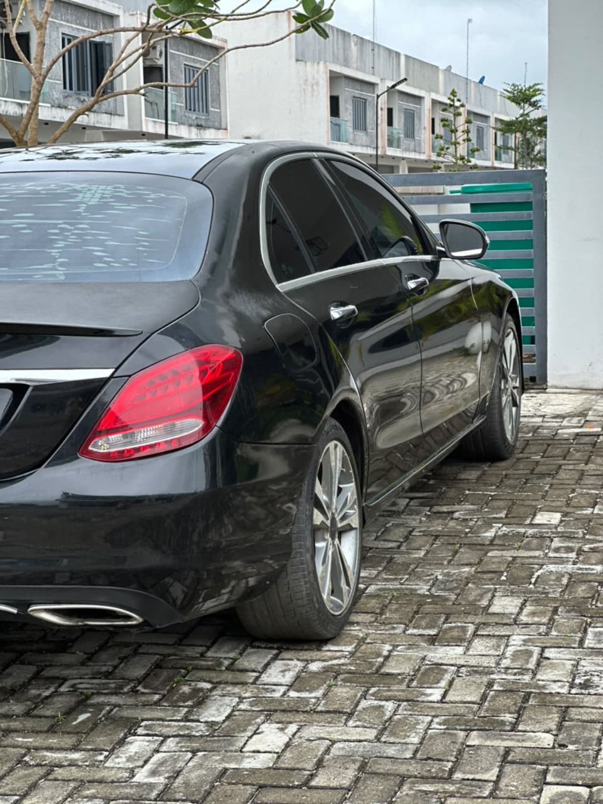 2015 Mercedes-Benz C Class Sedan — photo 7 of 10