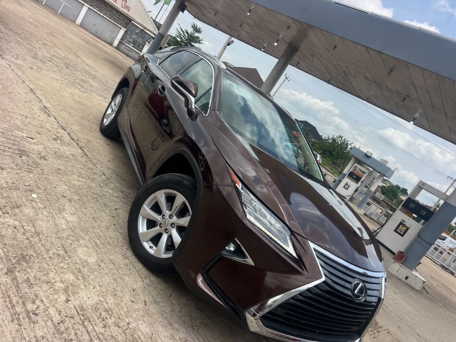 2016 Lexus RX SUV — photo 3 of 9