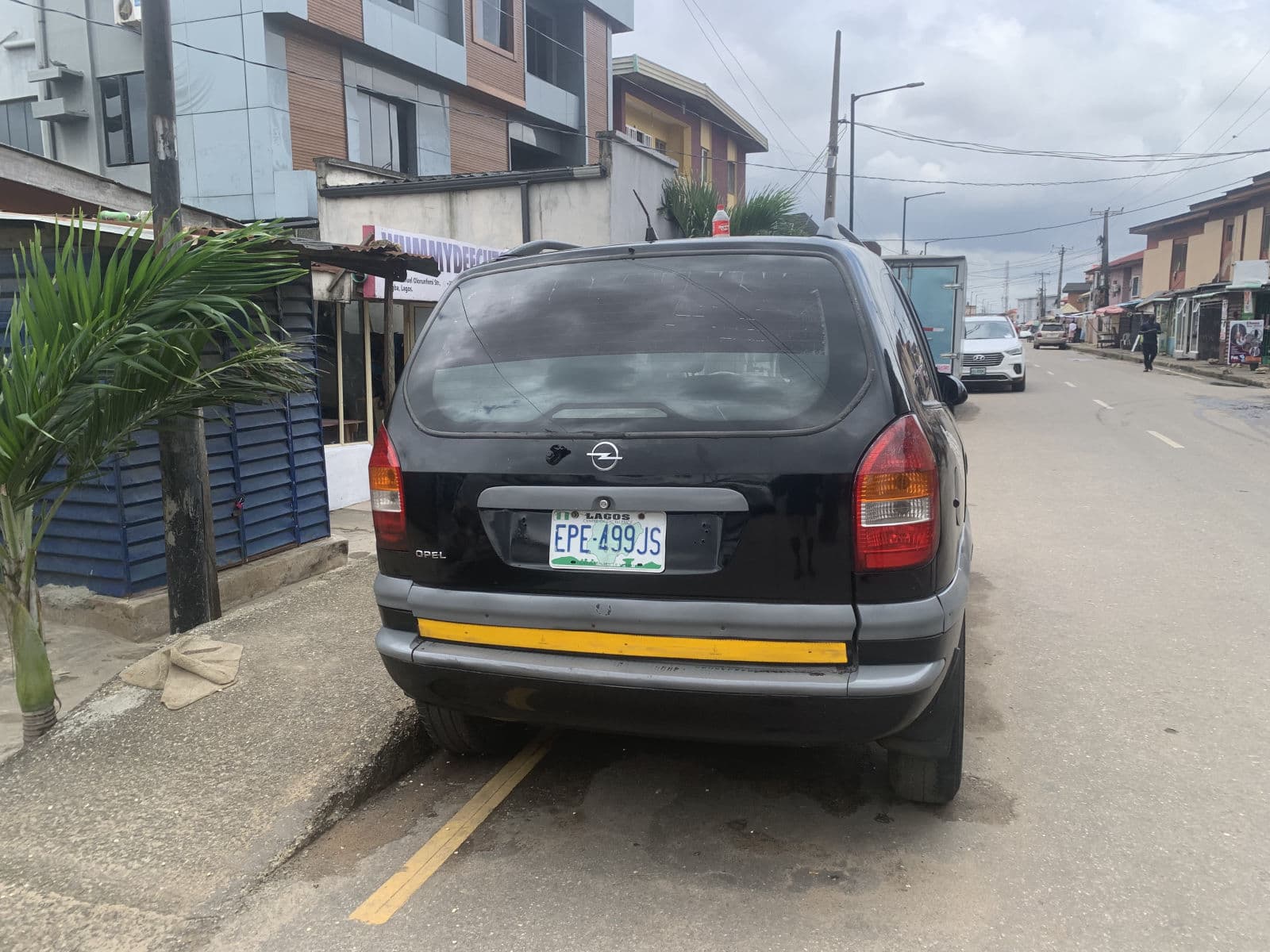 2005 Opel Zafira Sedan — photo 7 of 11