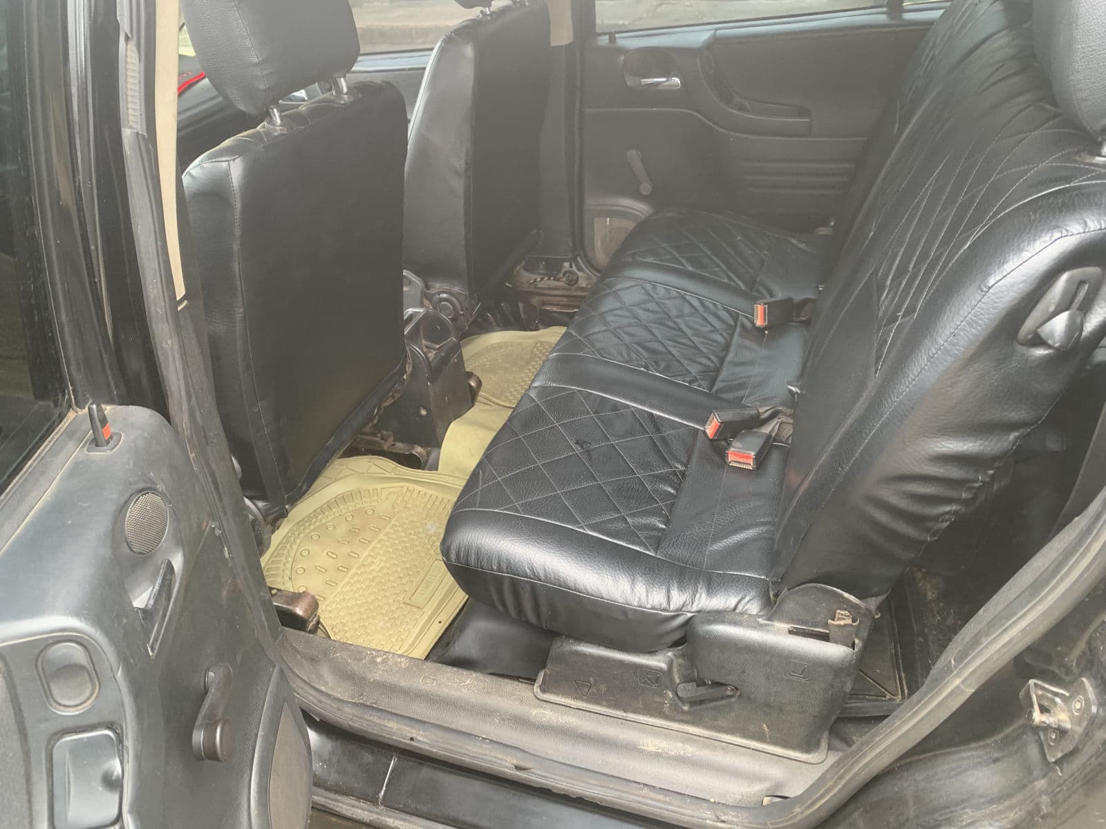2005 Opel Zafira Sedan — photo 9 of 11