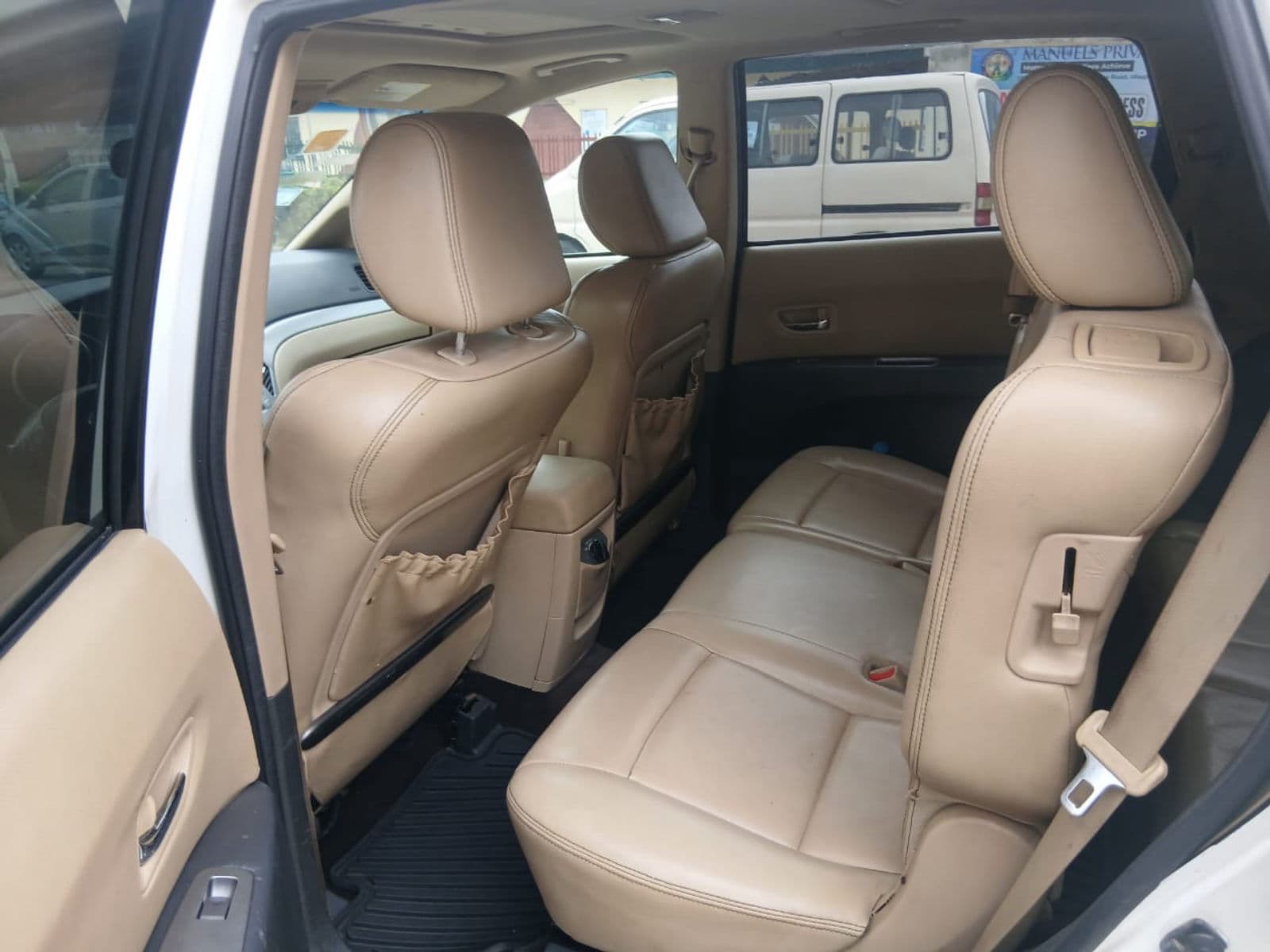 2009 Subaru Forester SUV — photo 4 of 10