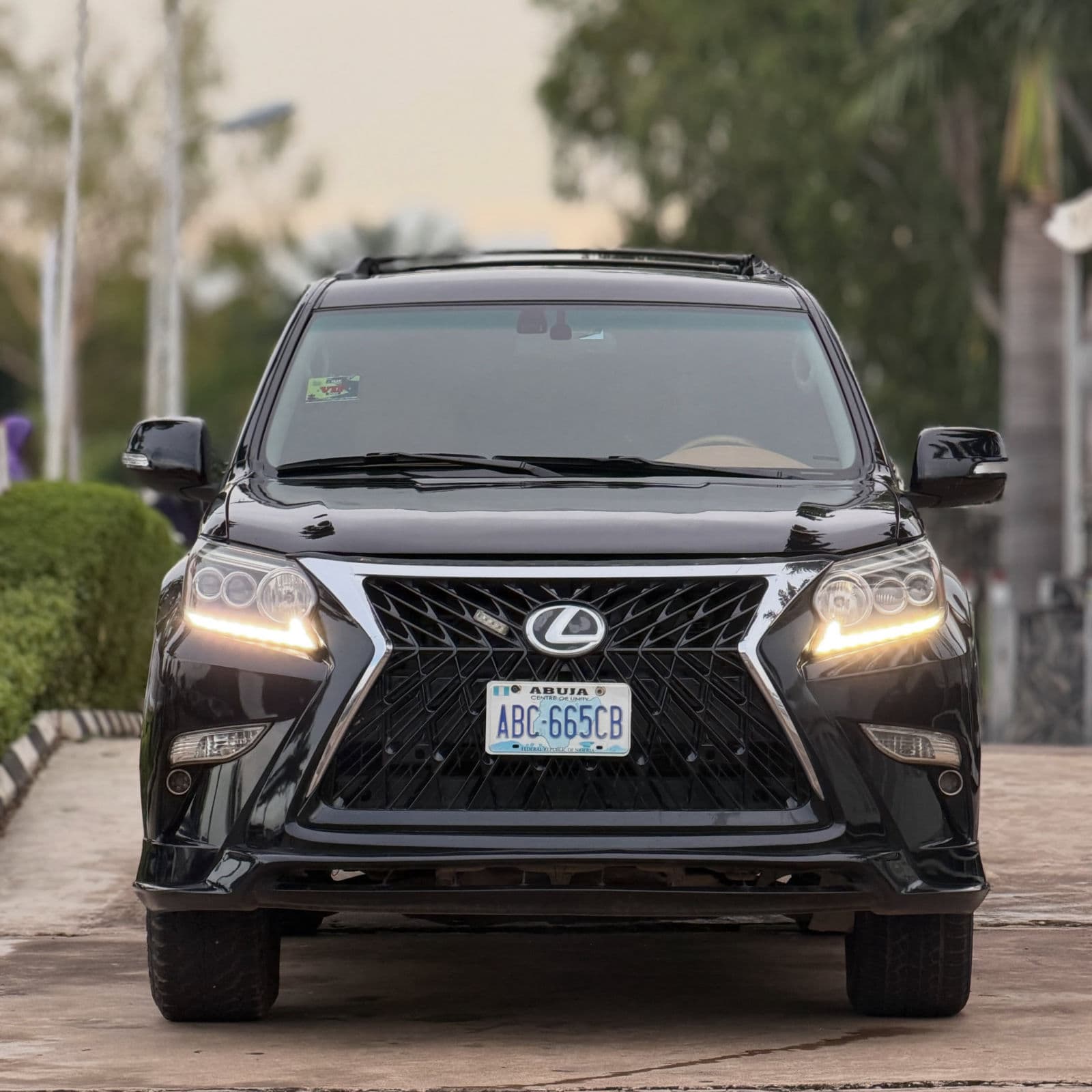 2008 Lexus GX SUV — photo 2 of 11