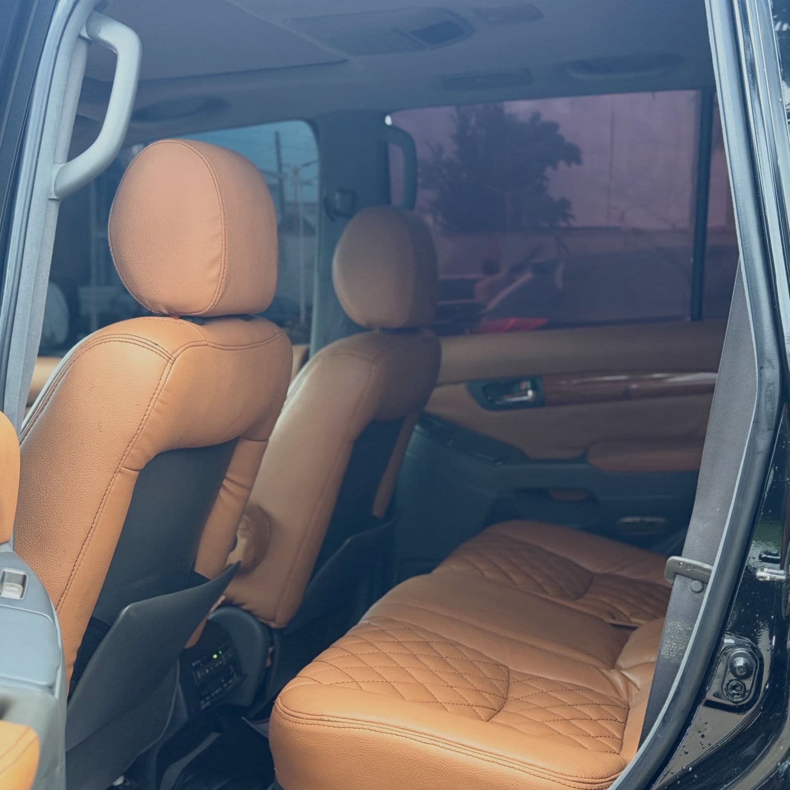 2008 Lexus GX SUV — photo 8 of 11