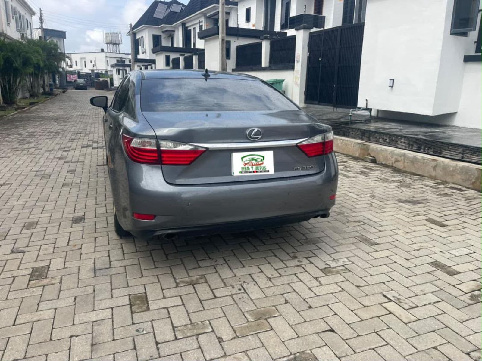 2014 Lexus Es 350 Sedan — Nigerian Used for sale in Ajah