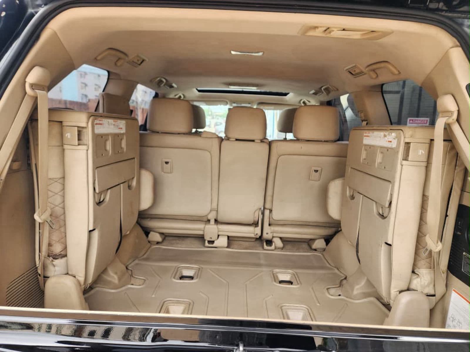 2019 Toyota Land Cruiser SUV — photo 5 of 8