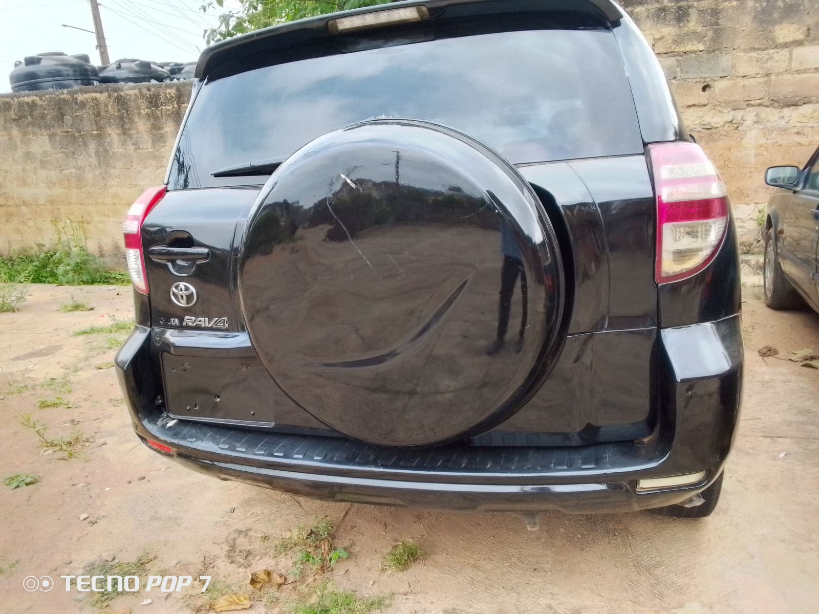 2010 Toyota RAV 4 SUV — photo 10 of 10