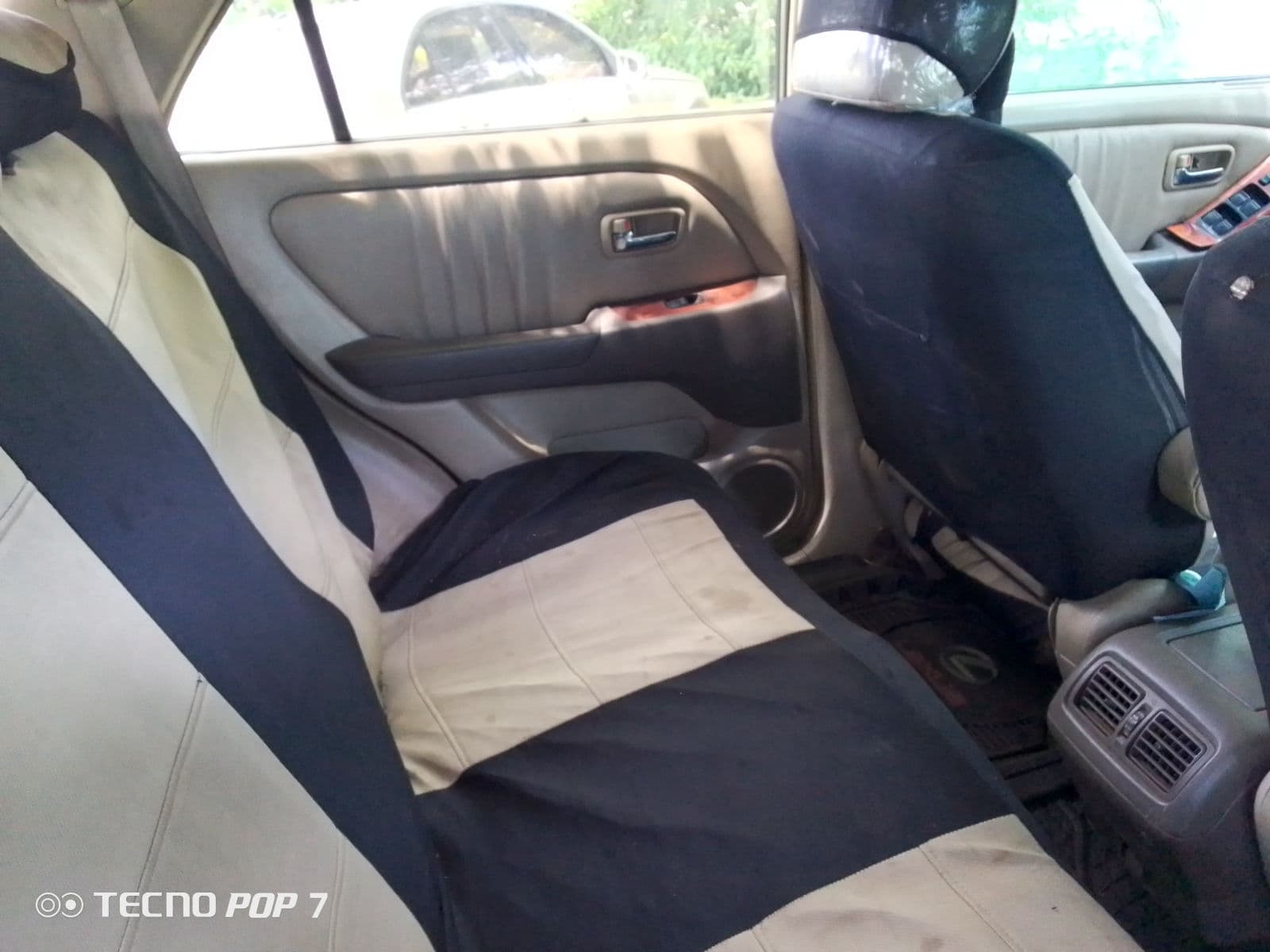 2001 Lexus RX SUV — photo 6 of 7