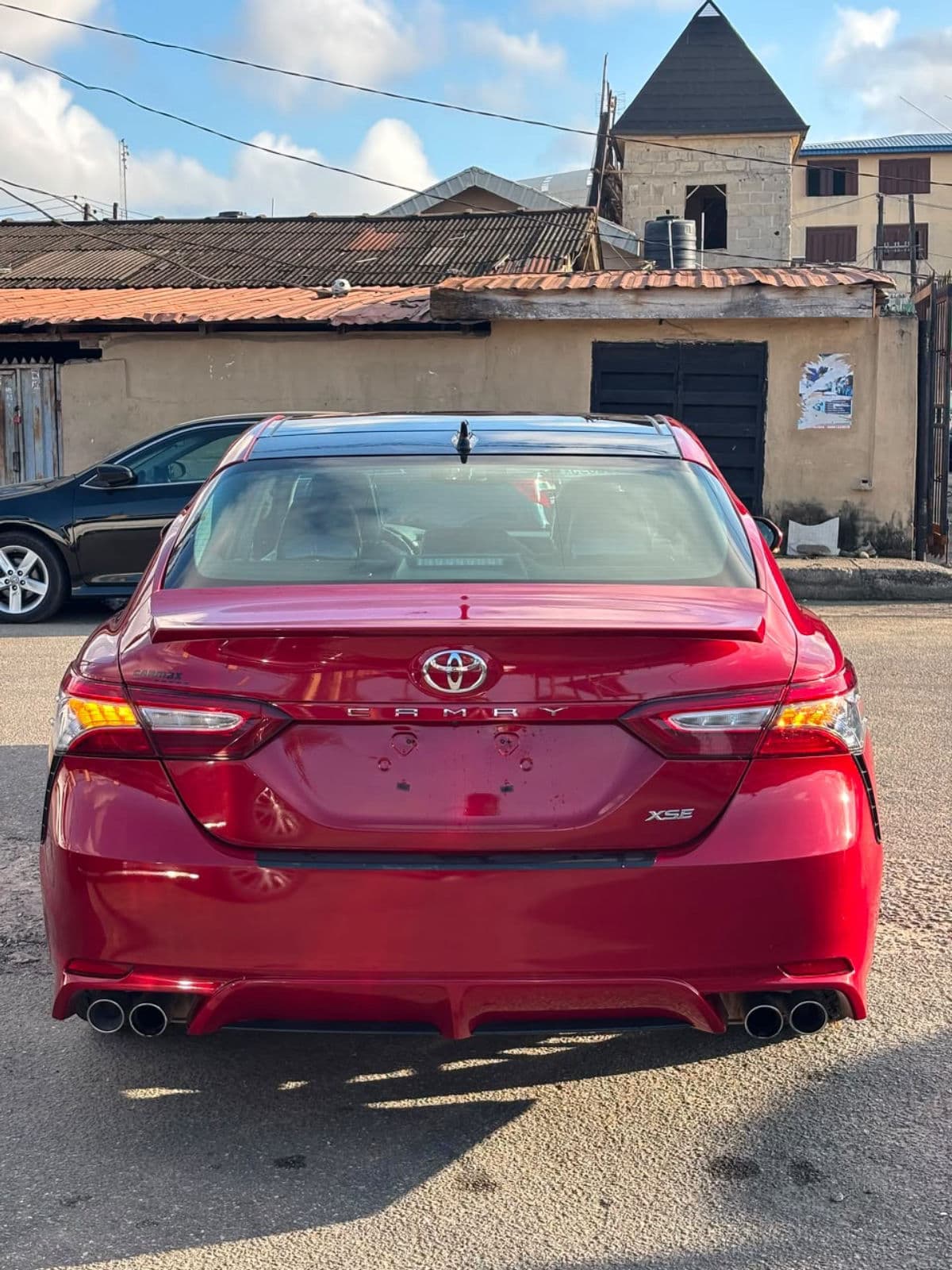 2021 Toyota Camry Sedan — photo 10 of 11
