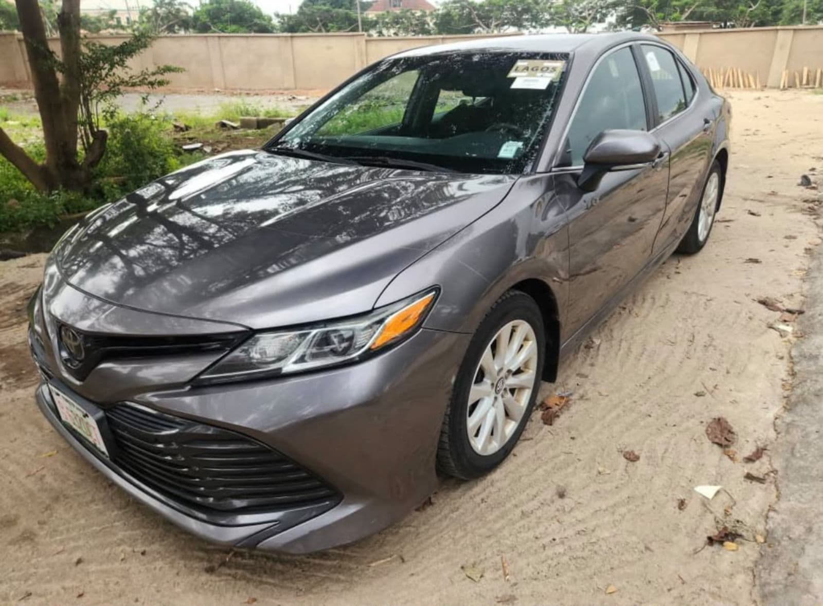 2019 Toyota Camry Sedan — Foreign Used for sale in Abuja