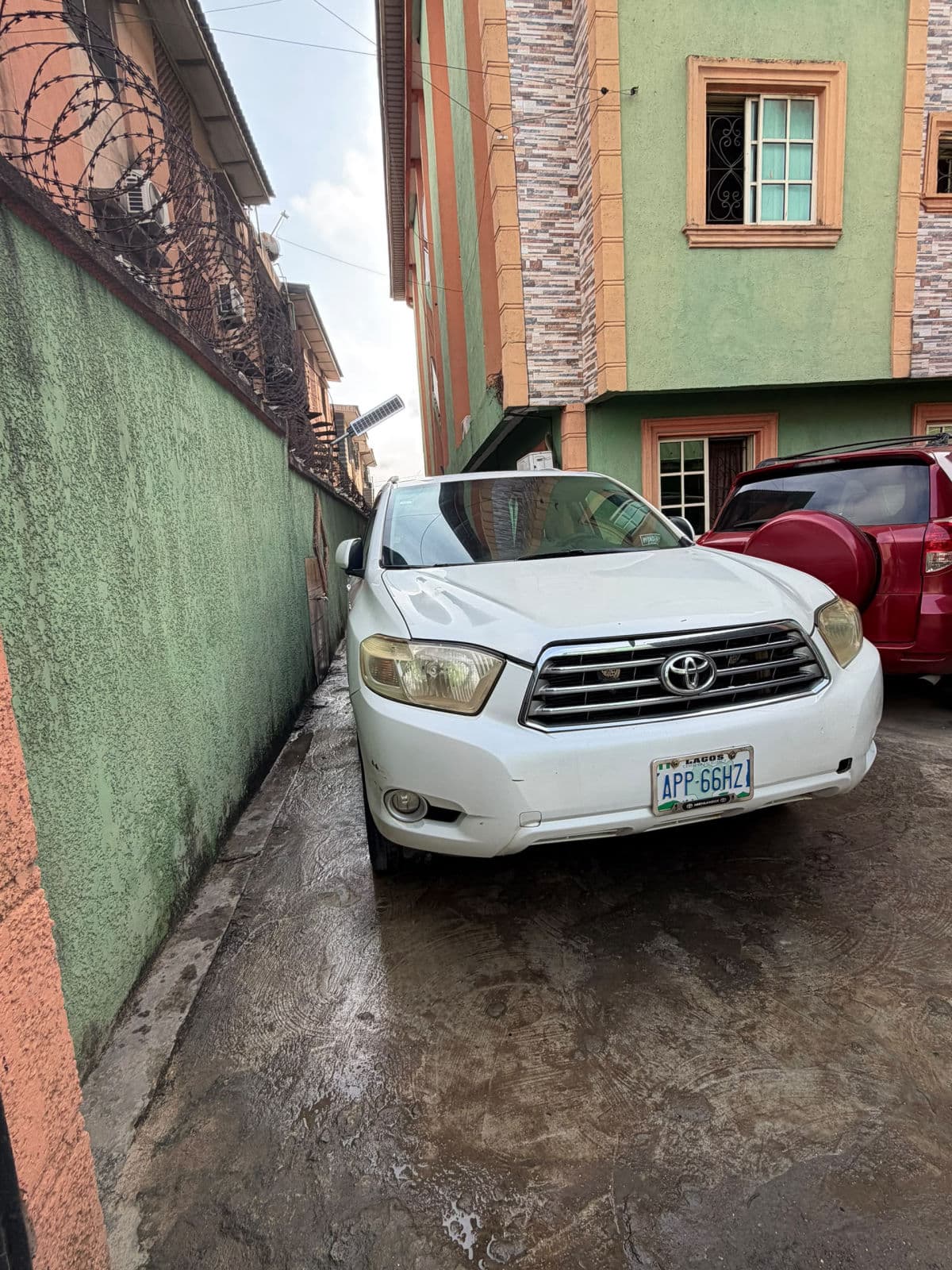 2009 Toyota Highlander SUV — photo 9 of 10