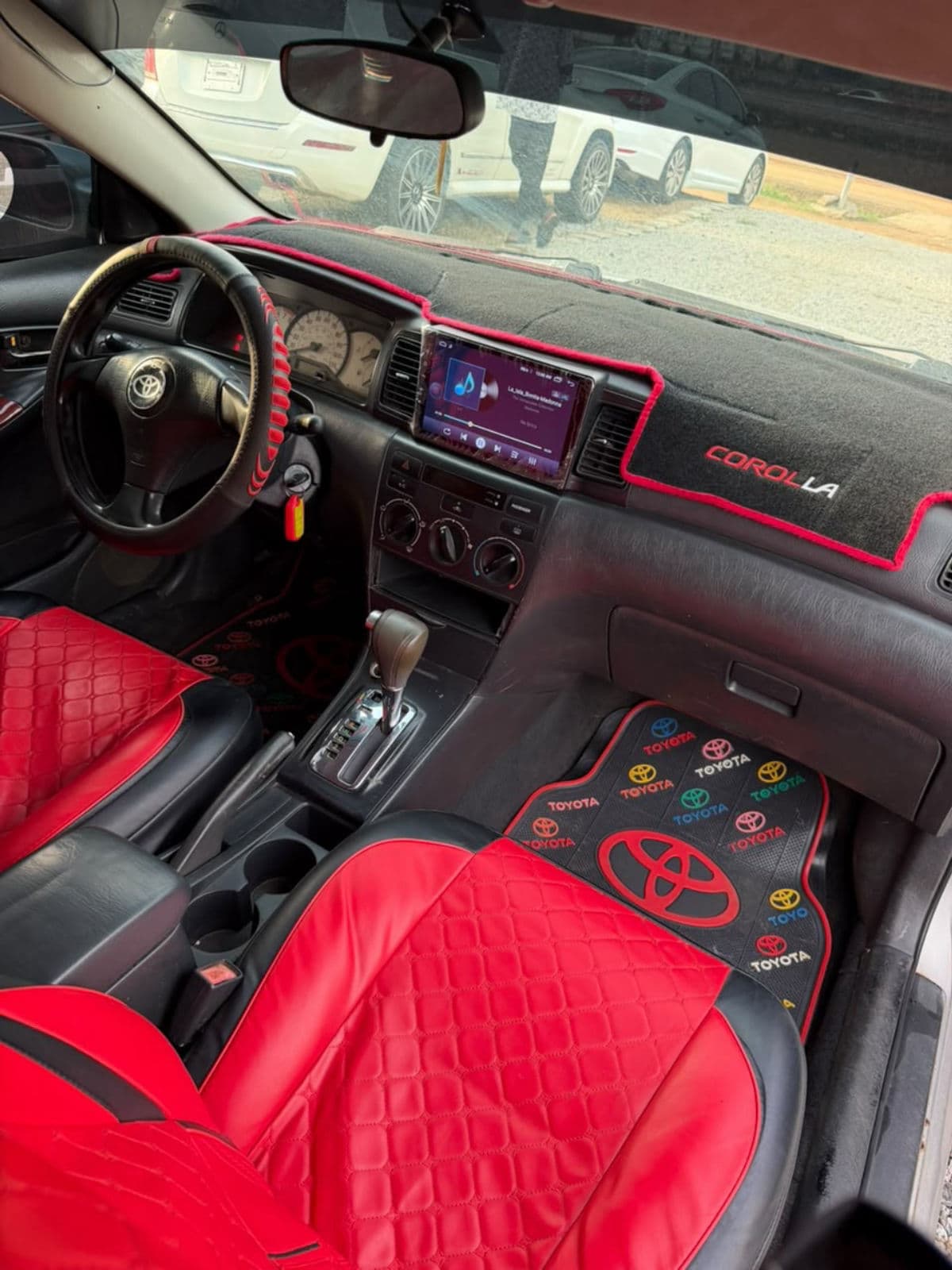 2003 Toyota Corolla Sedan — photo 4 of 7