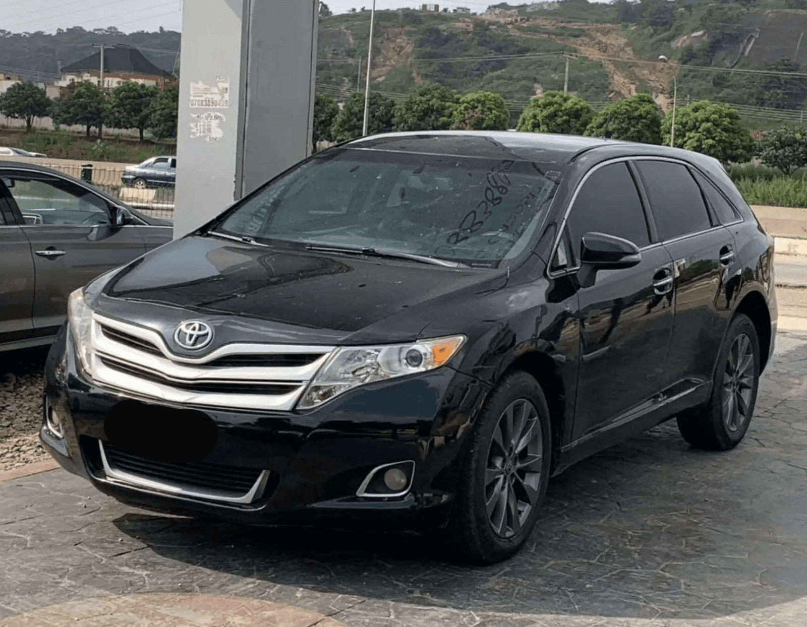 2013 Toyota Venza SUV — photo 3 of 3