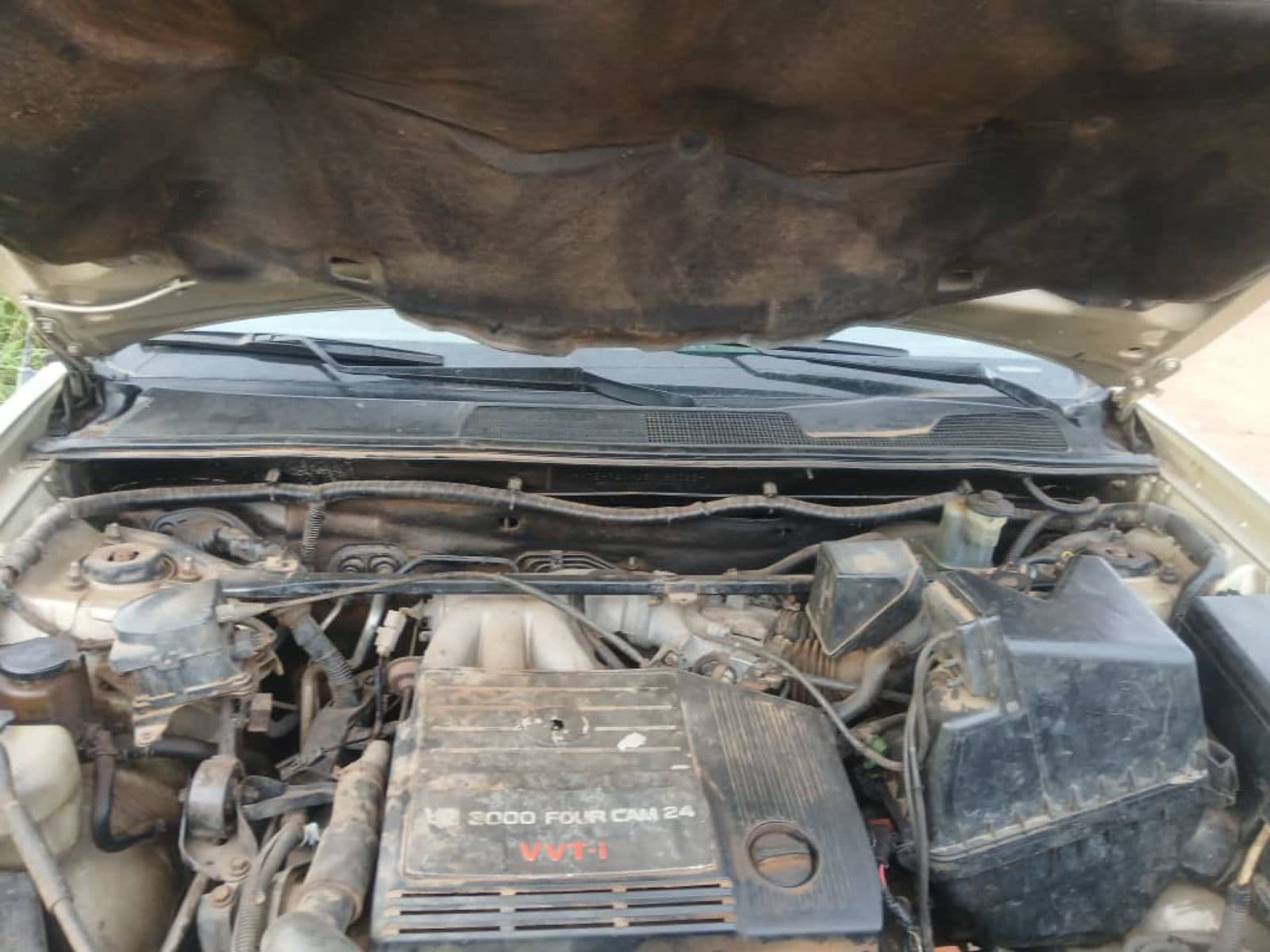 2005 Toyota Highlander SUV — photo 7 of 7