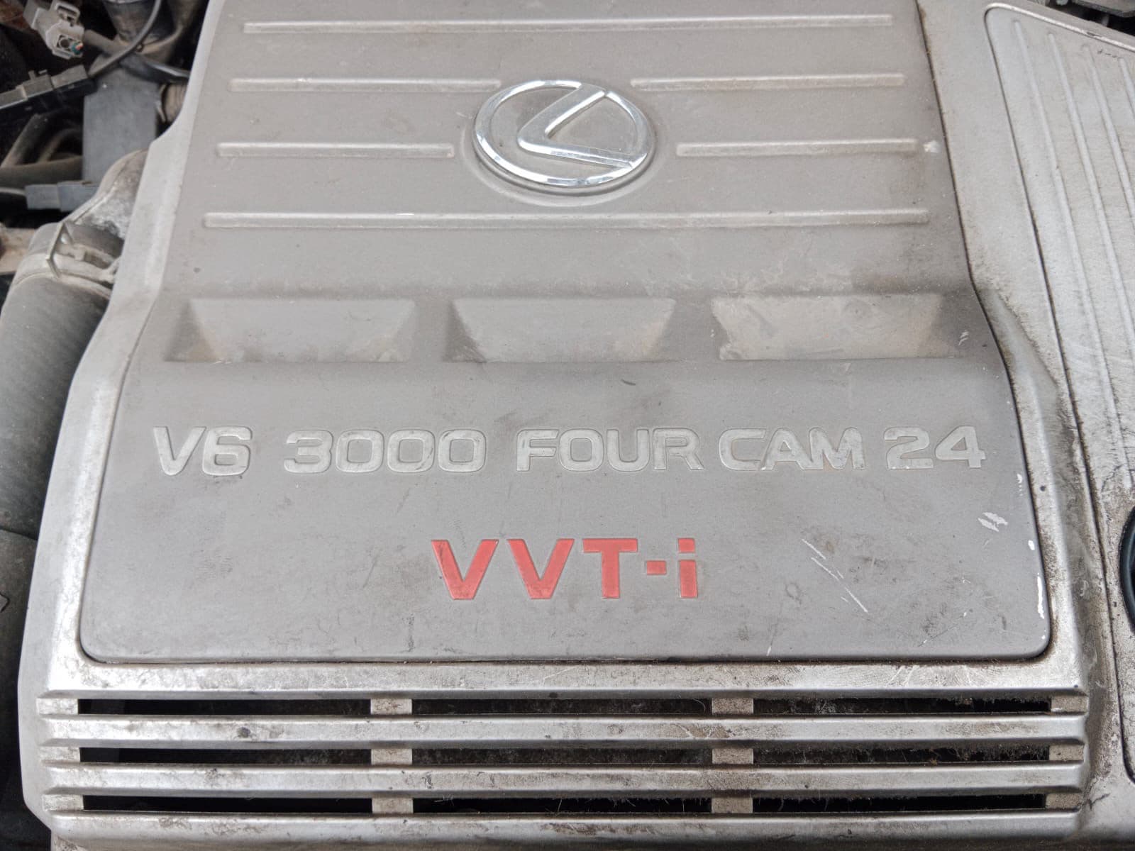 2003 Lexus RX SUV — photo 9 of 10