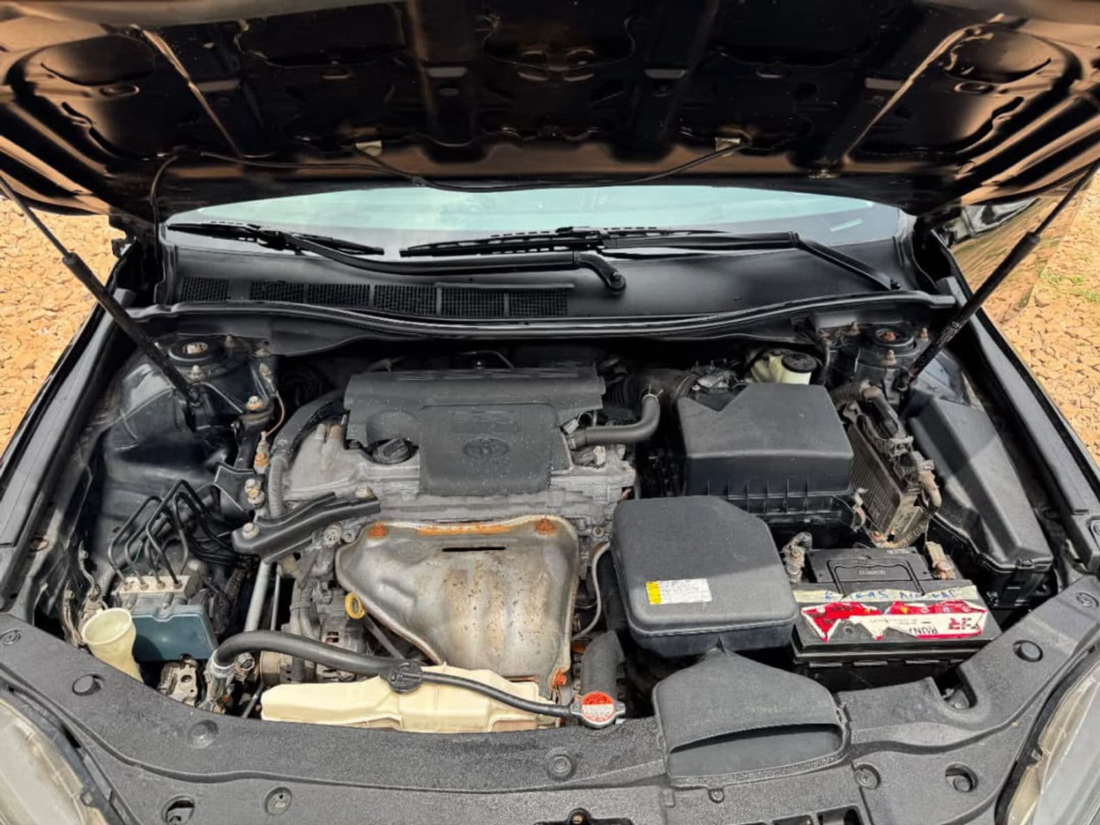 2016 Toyota Camry Sedan — photo 7 of 7