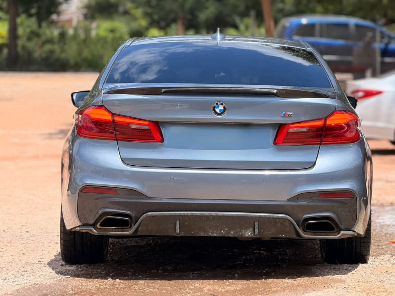 2018 BMW 5 SERIES Sedan — photo 7 of 8