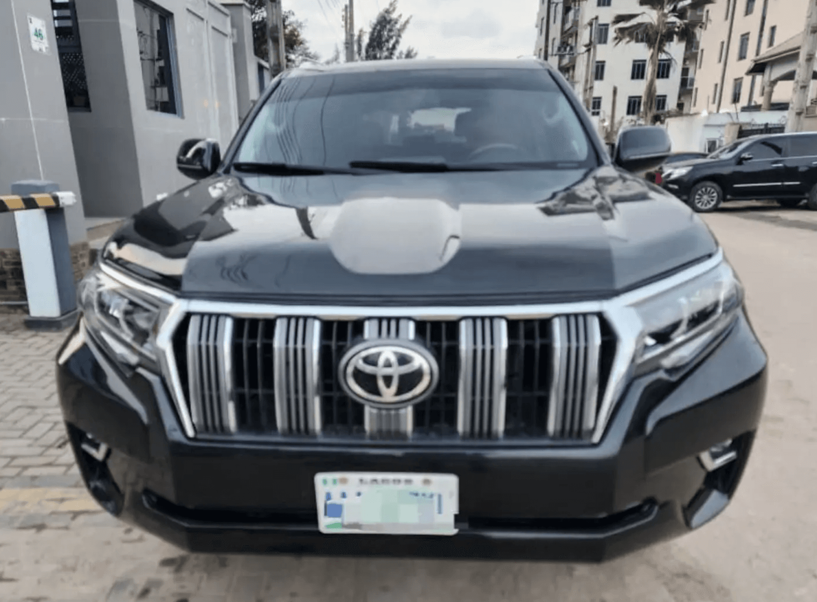 2010 Toyota Land Cruiser Prado SUV — Nigerian Used for sale in Ikeja