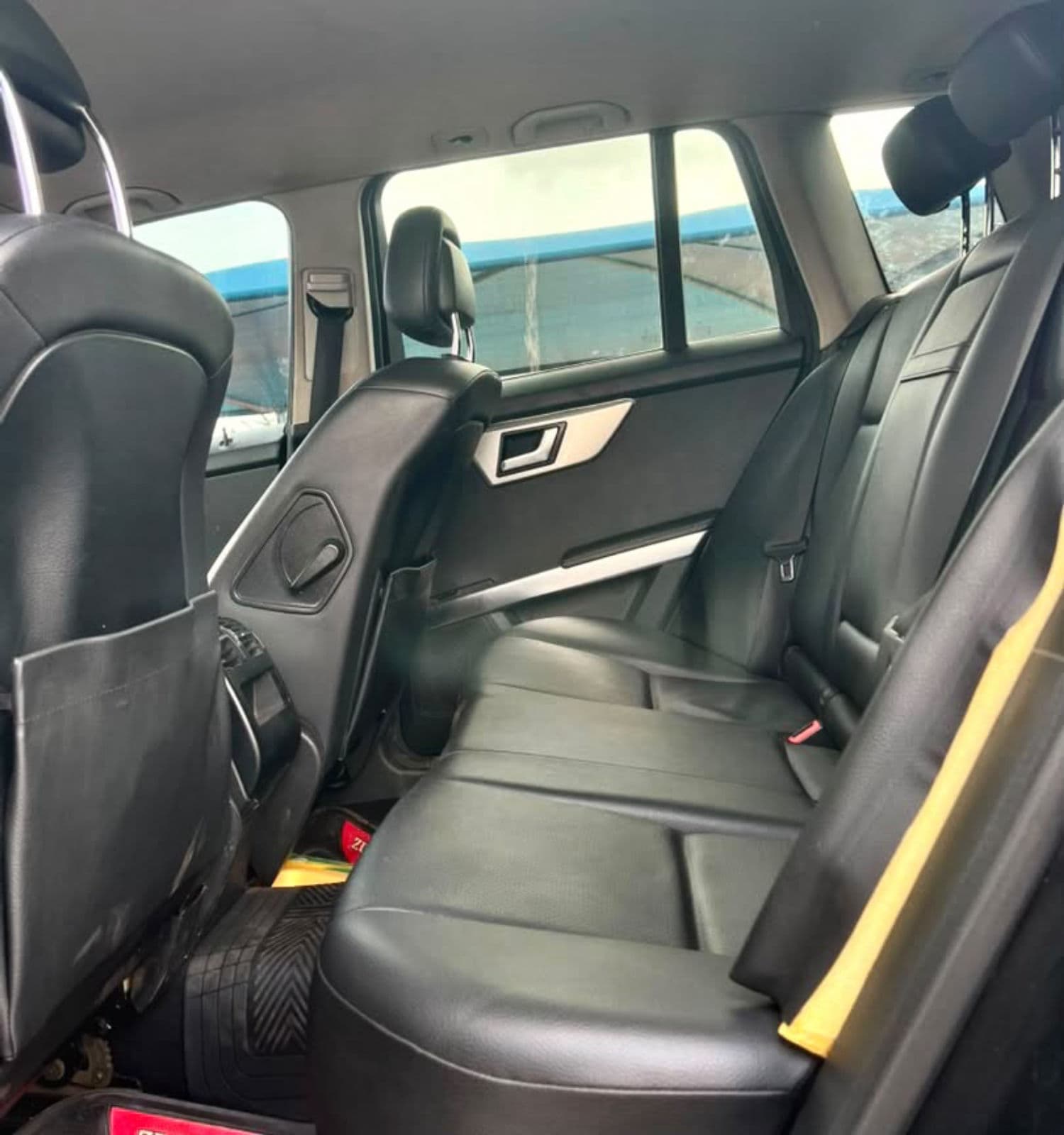 2014 Mercedes-Benz GLK SUV — photo 4 of 7