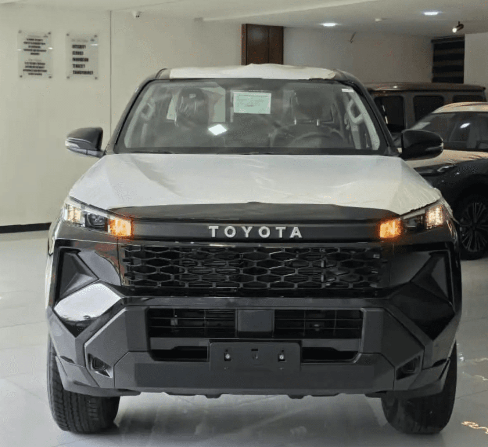2027 Toyota HILUX Pickup — for sale in Abuja