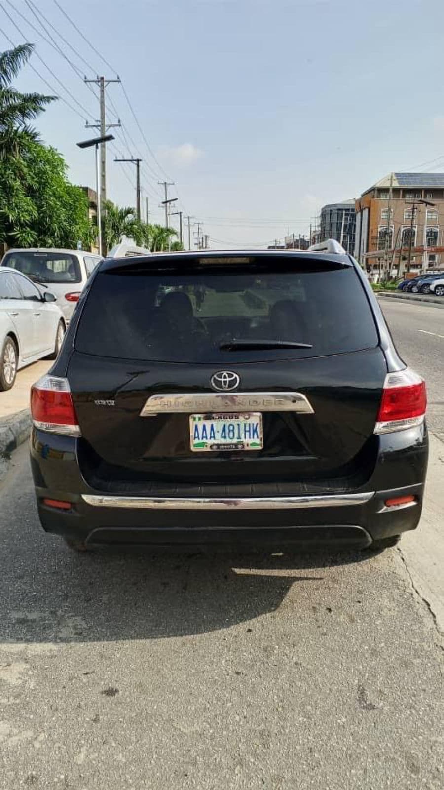2009 Toyota Highlander SUV — photo 4 of 4