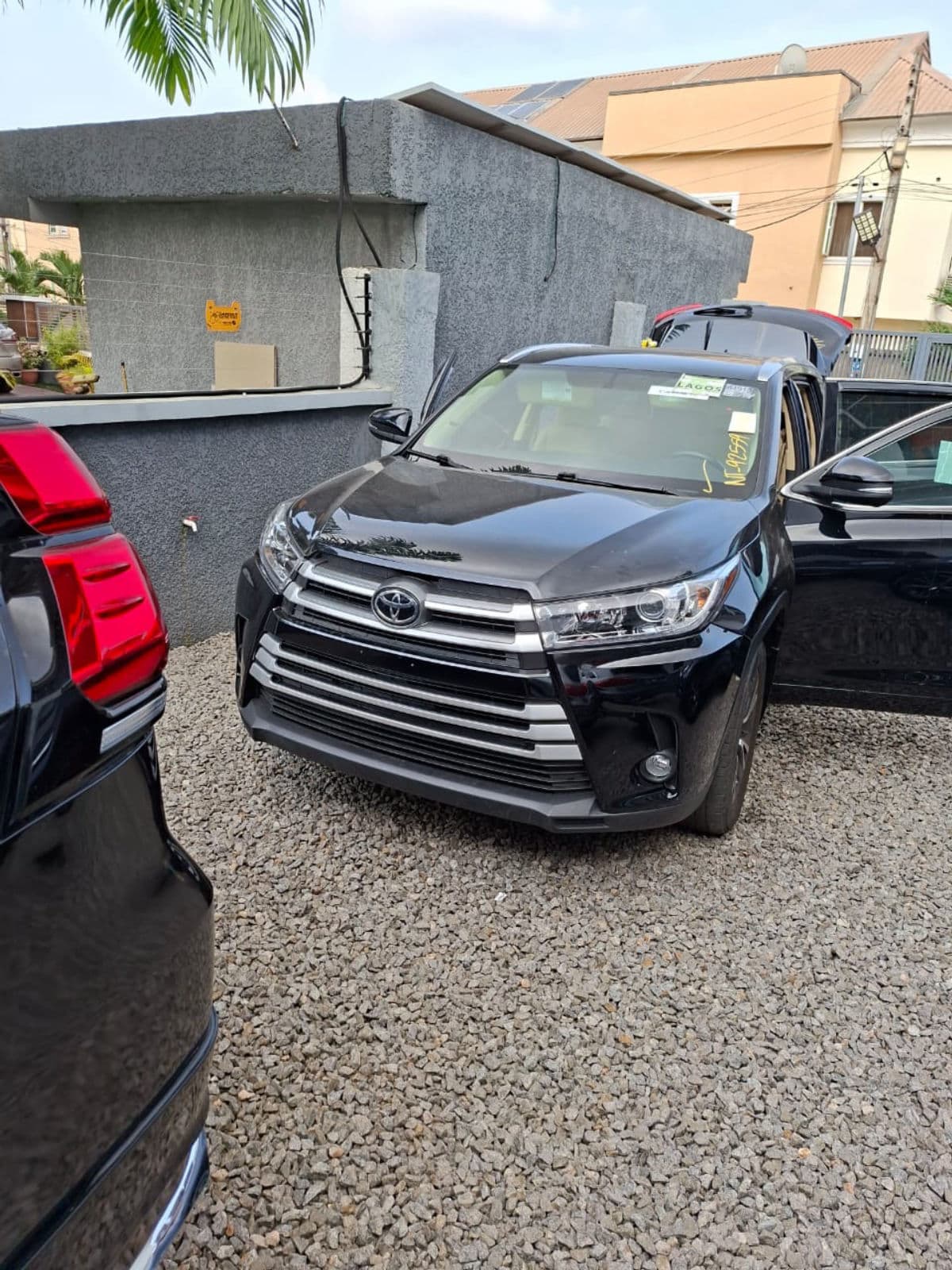 2016 Toyota Highlander SUV — Foreign Used for sale in Ojodu Berger