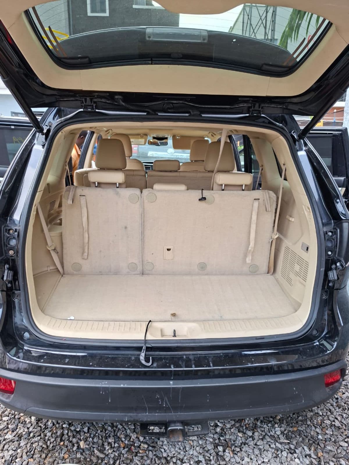 2016 Toyota Highlander SUV — photo 7 of 11