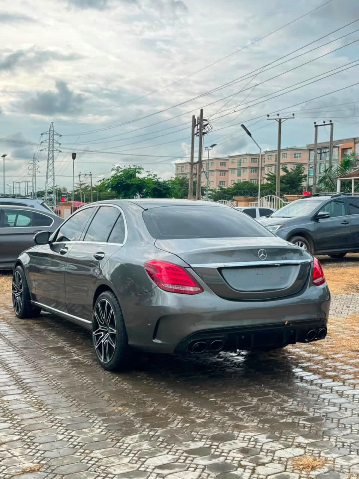 2016 Mercedes-Benz C Class Sedan — photo 8 of 9