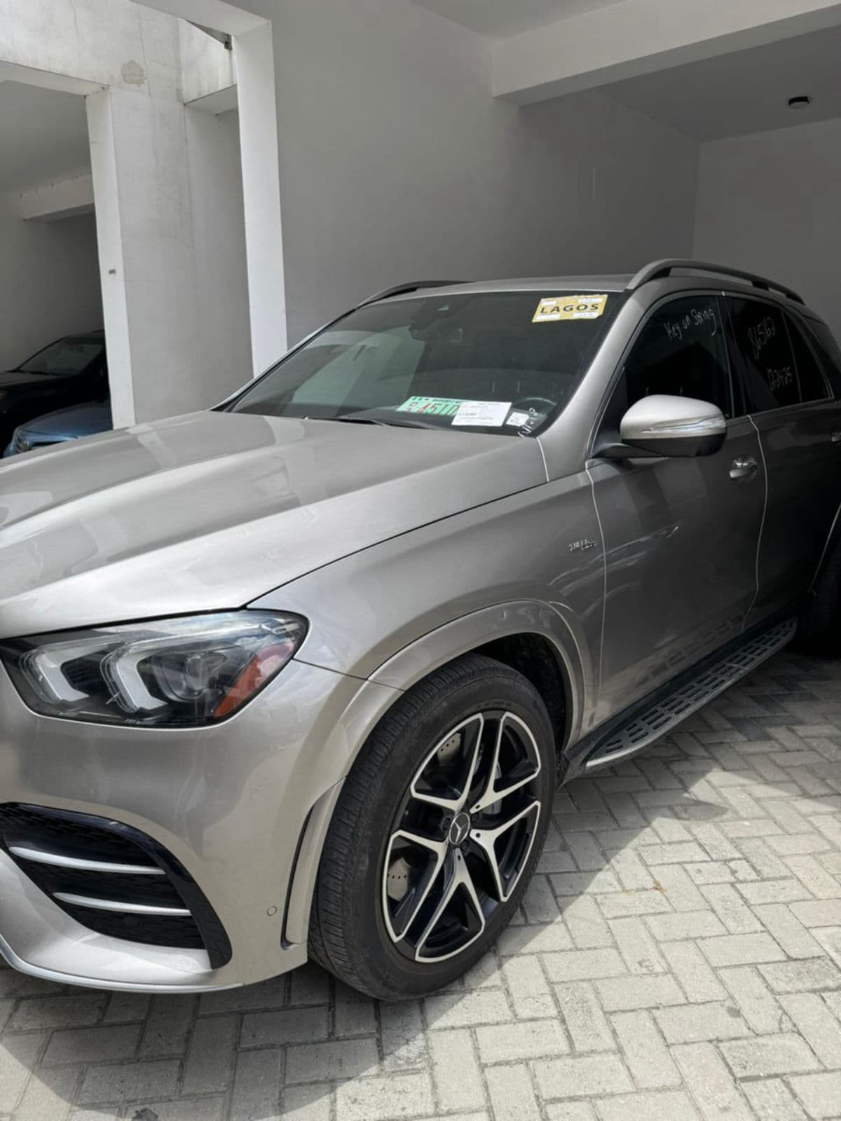 2023 Mercedes-Benz GLE SUV — photo 2 of 5