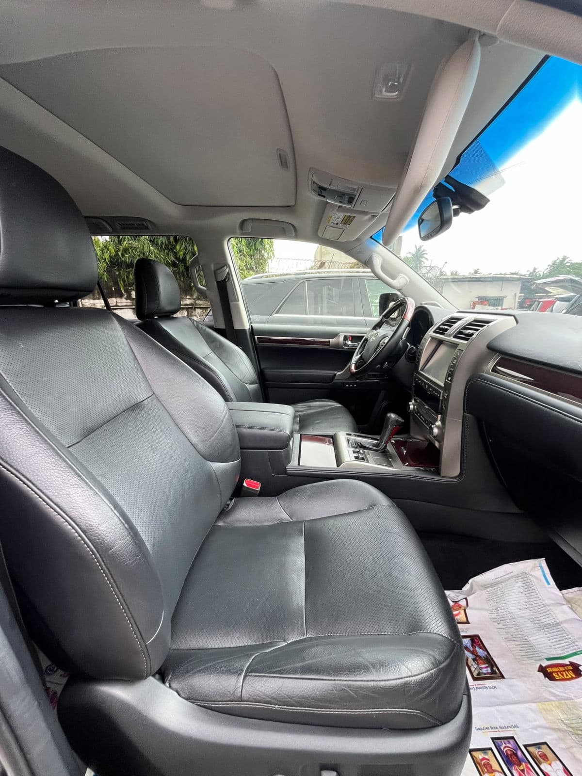 2015 Lexus GX SUV — photo 9 of 11