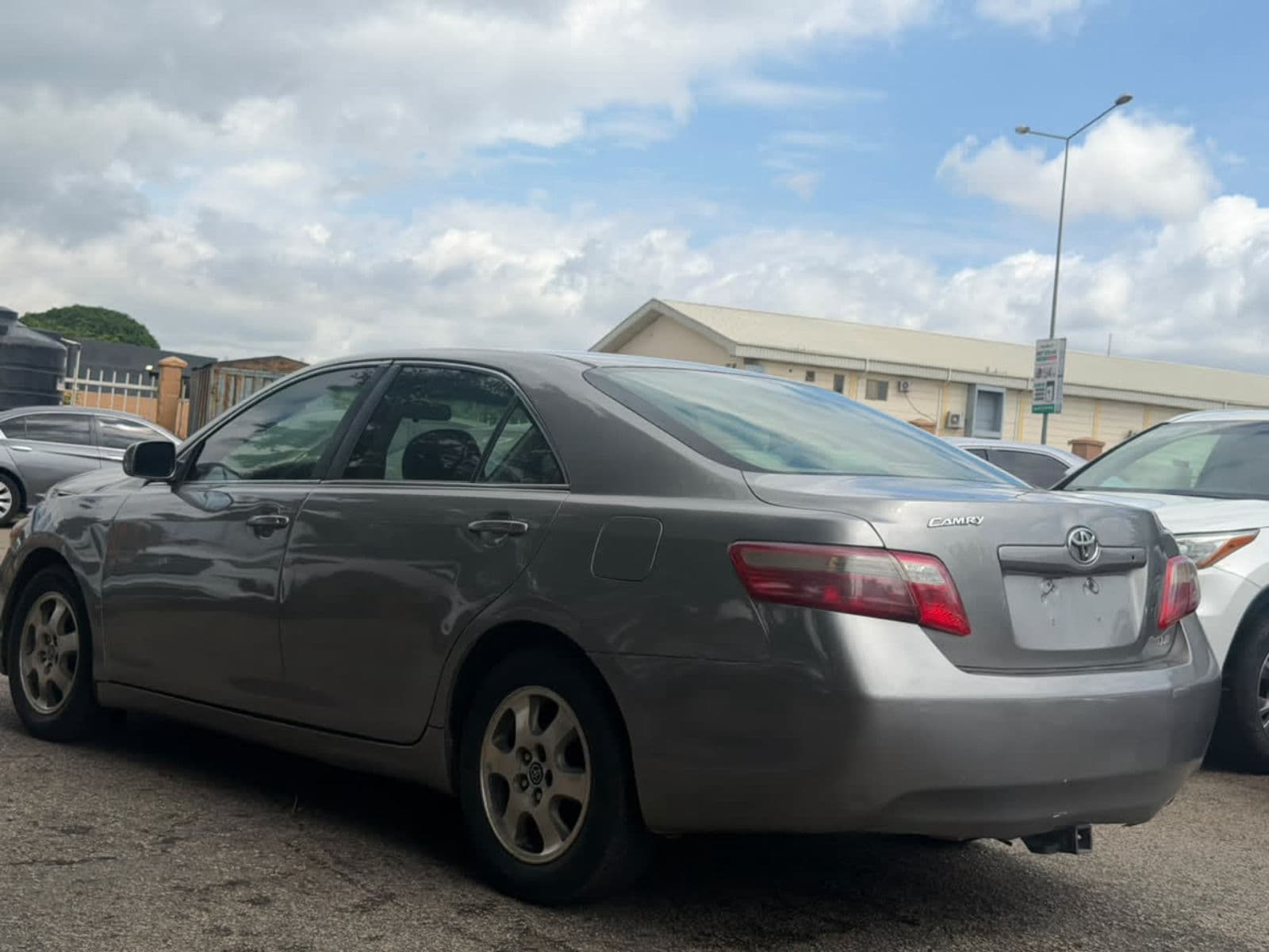 2007 Toyota Camry Sedan — photo 7 of 7