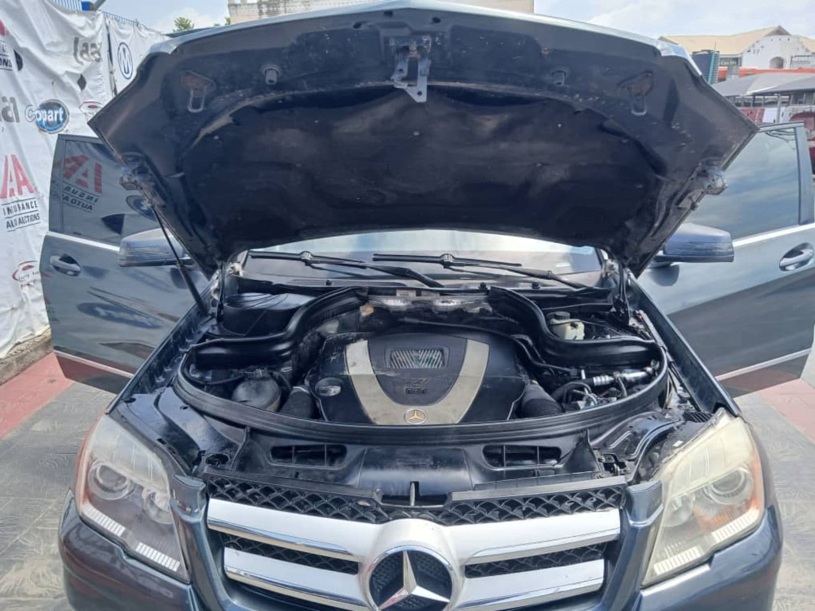 2010 Mercedes-Benz GLK SUV — photo 5 of 5
