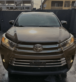 2017 Toyota Highlander SUV — for sale in Kaduna