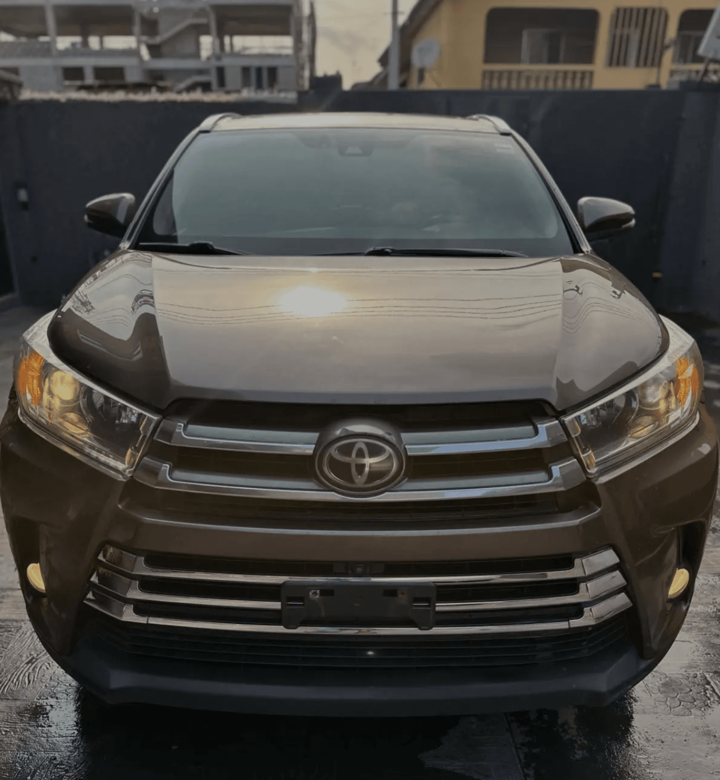 2017 Toyota Highlander SUV — Foreign Used for sale in Kaduna