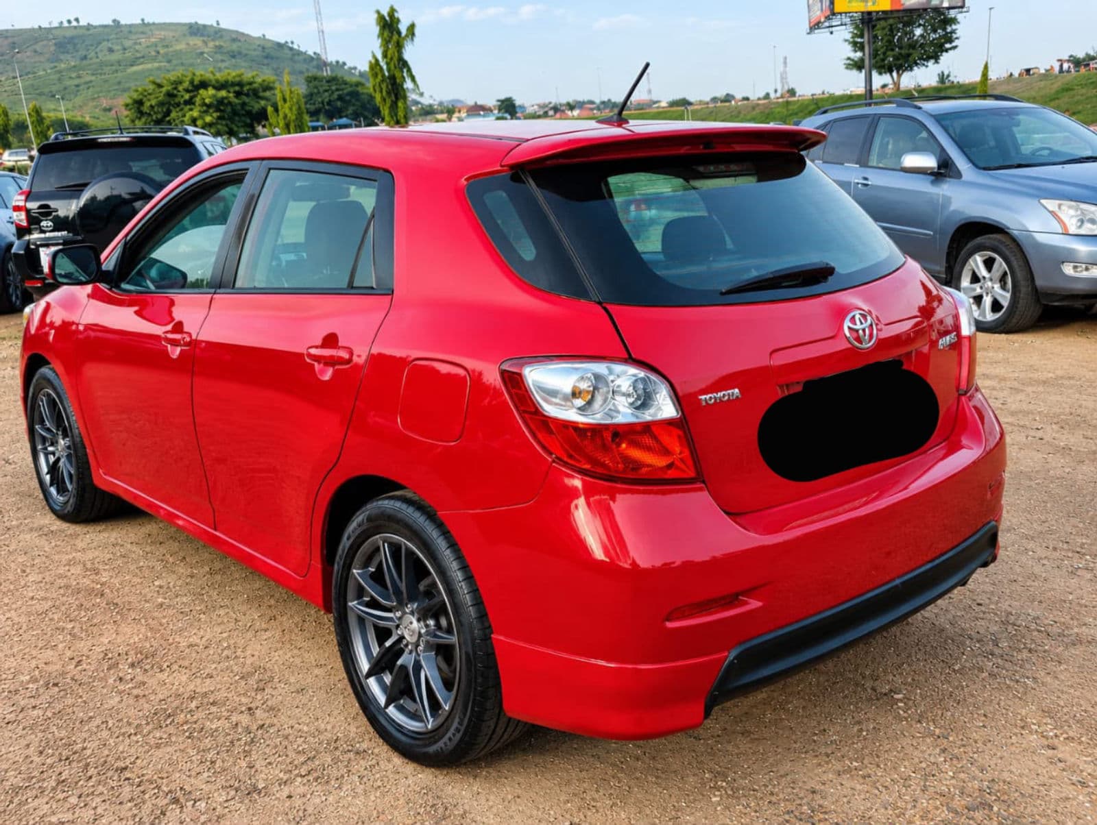 2008 Toyota Matrix Hatchback — photo 4 of 5