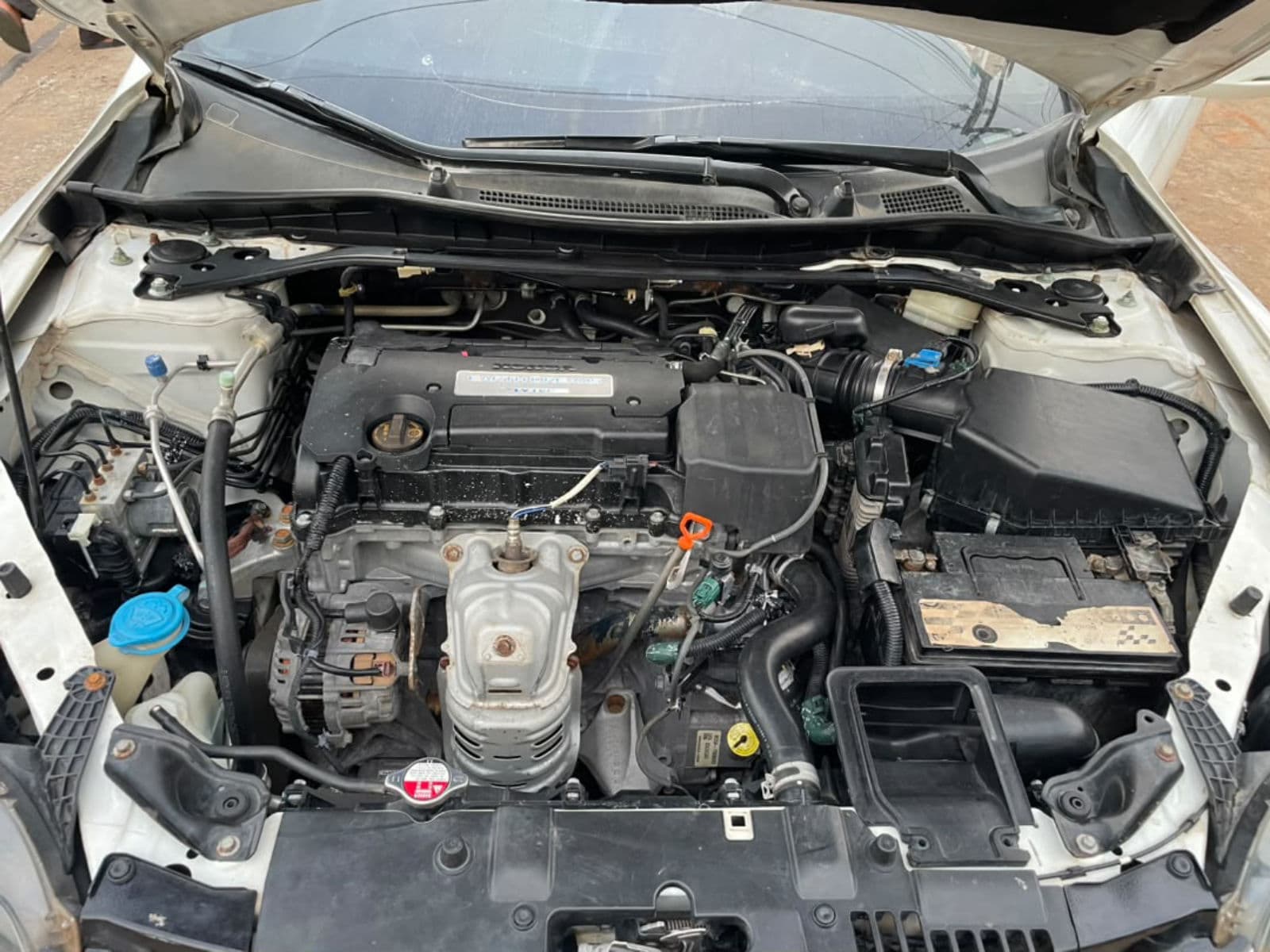 2014 Honda Accord Coupe — photo 5 of 10