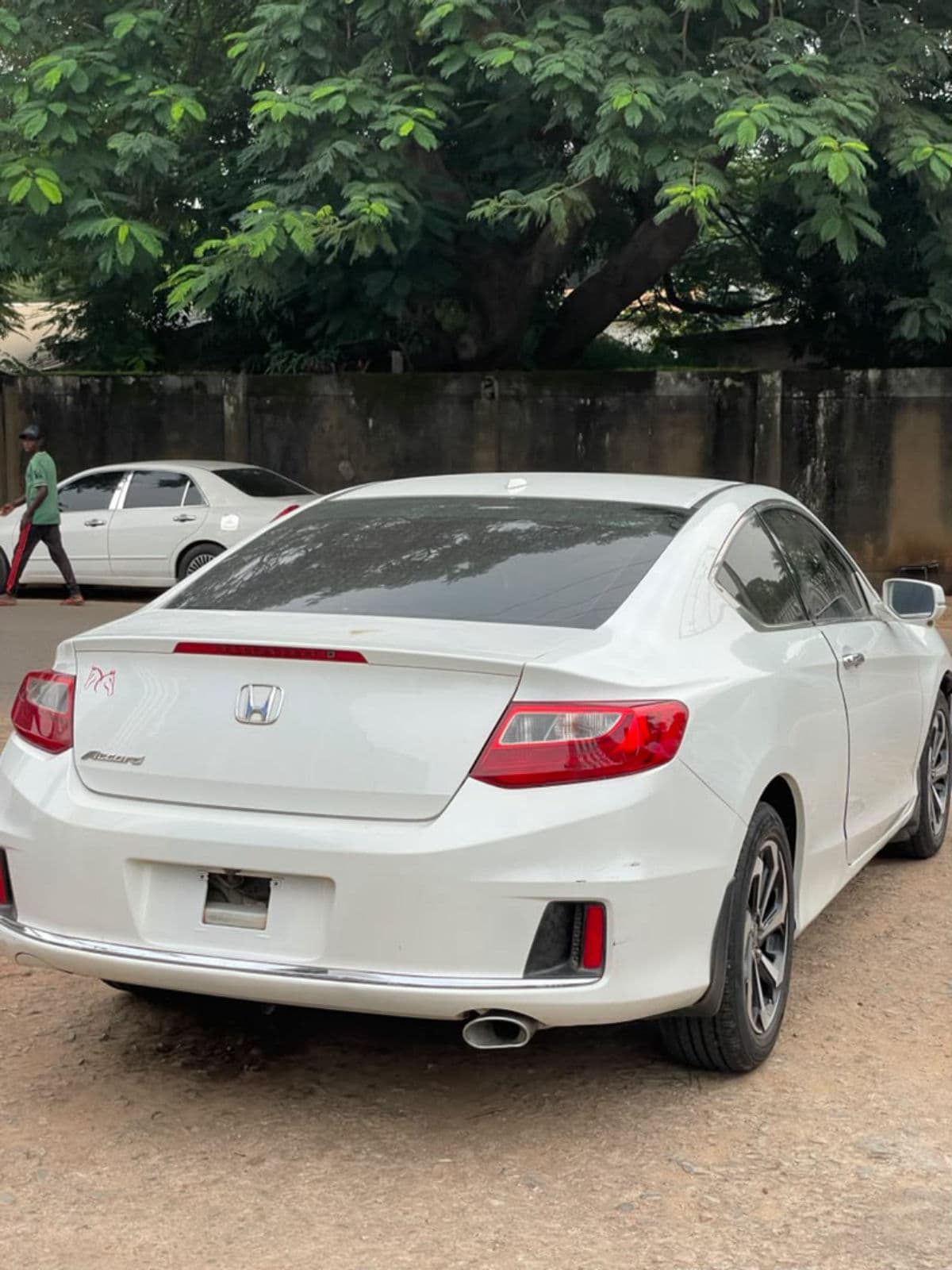 2014 Honda Accord Coupe — photo 9 of 10