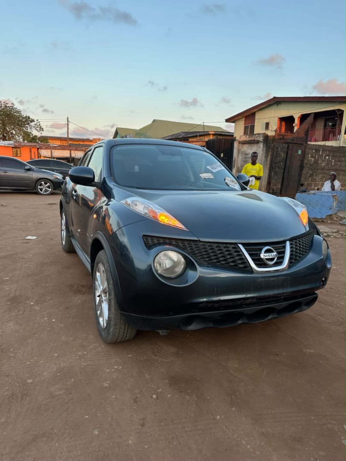 2013 Nissan Juke SUV — photo 8 of 11