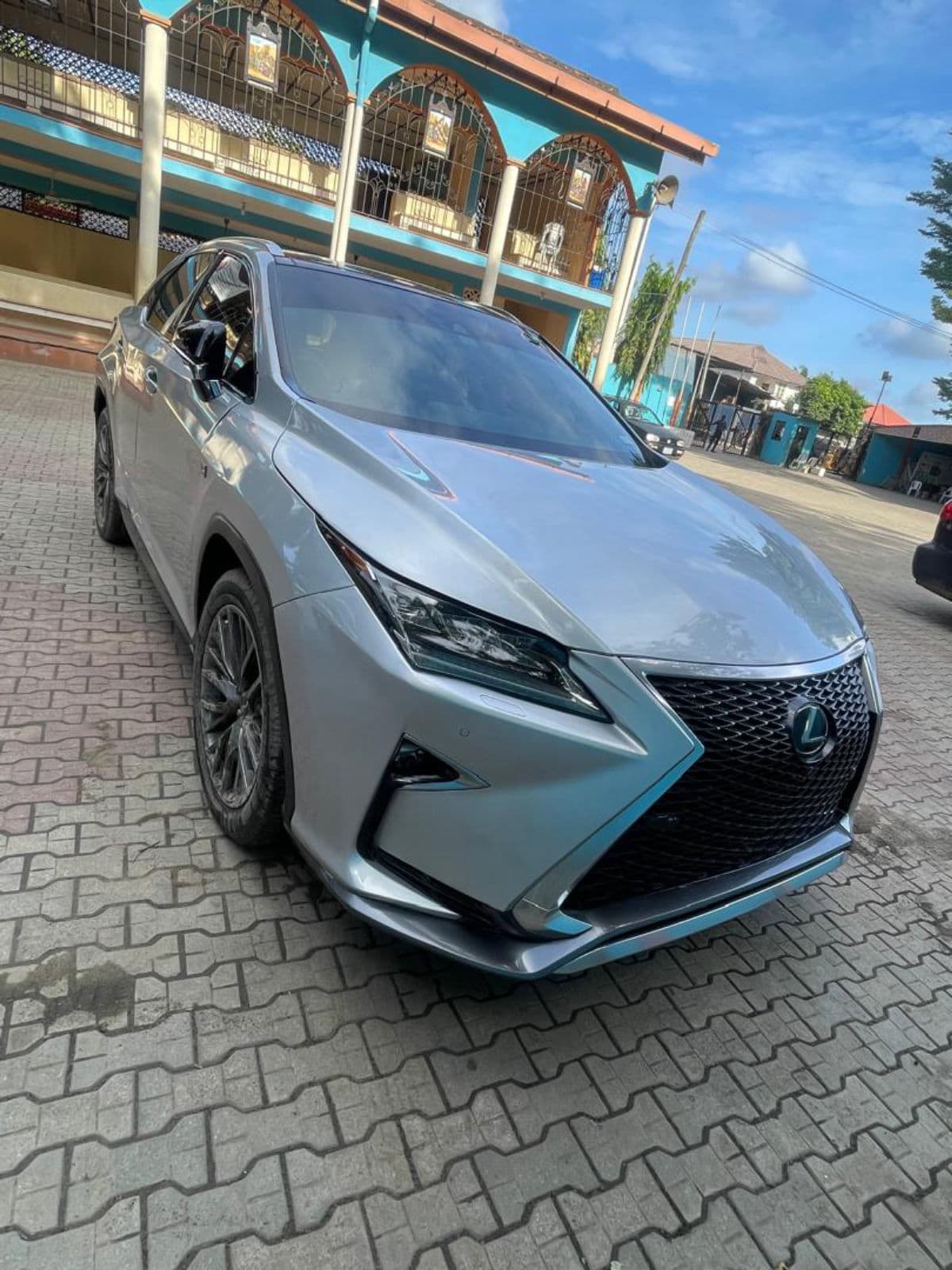 2018 Lexus RX SUV — photo 10 of 11