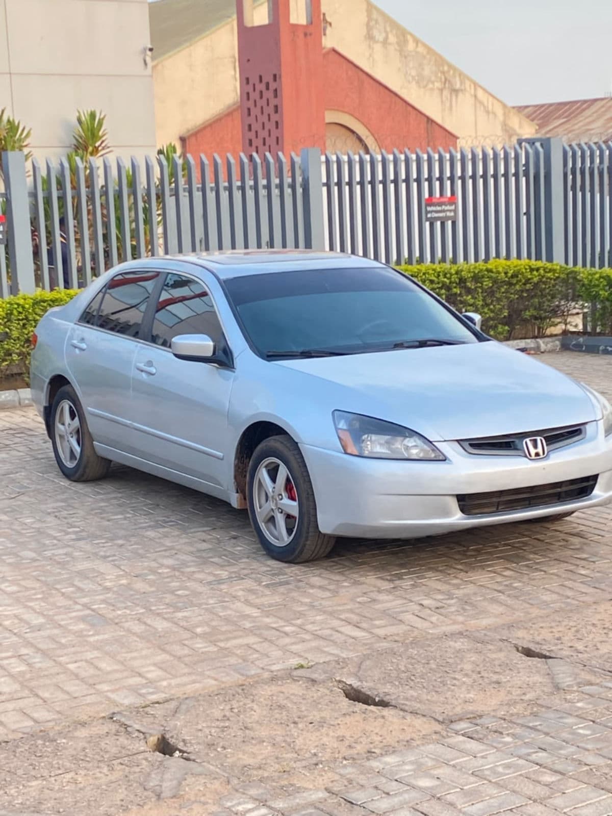 2006 Honda Accord Sedan — photo 2 of 8