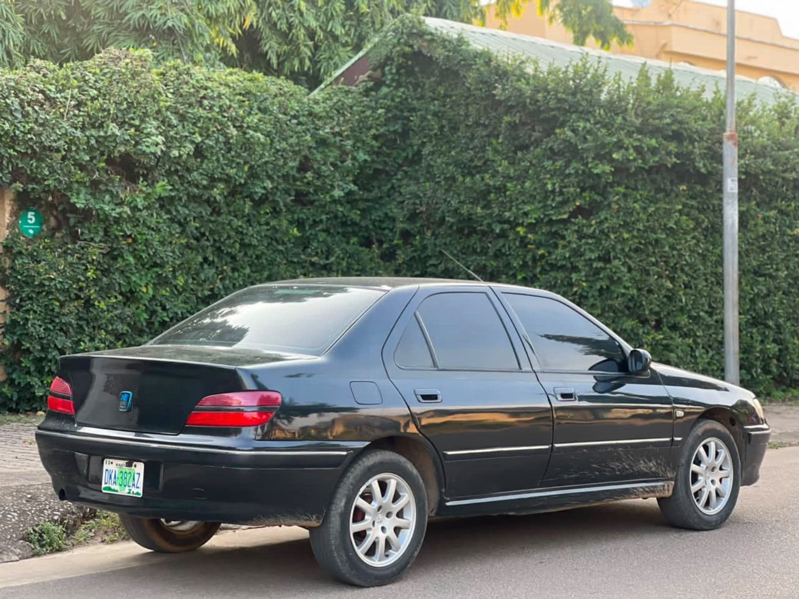 2003 Peugeot 406 Sedan — photo 8 of 8
