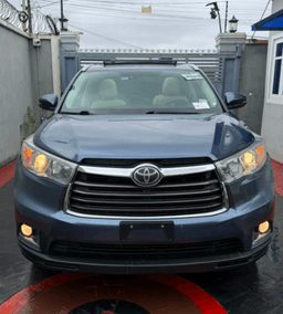 2015 Toyota Highlander SUV — for sale in Km 2 isheri igando lagos
