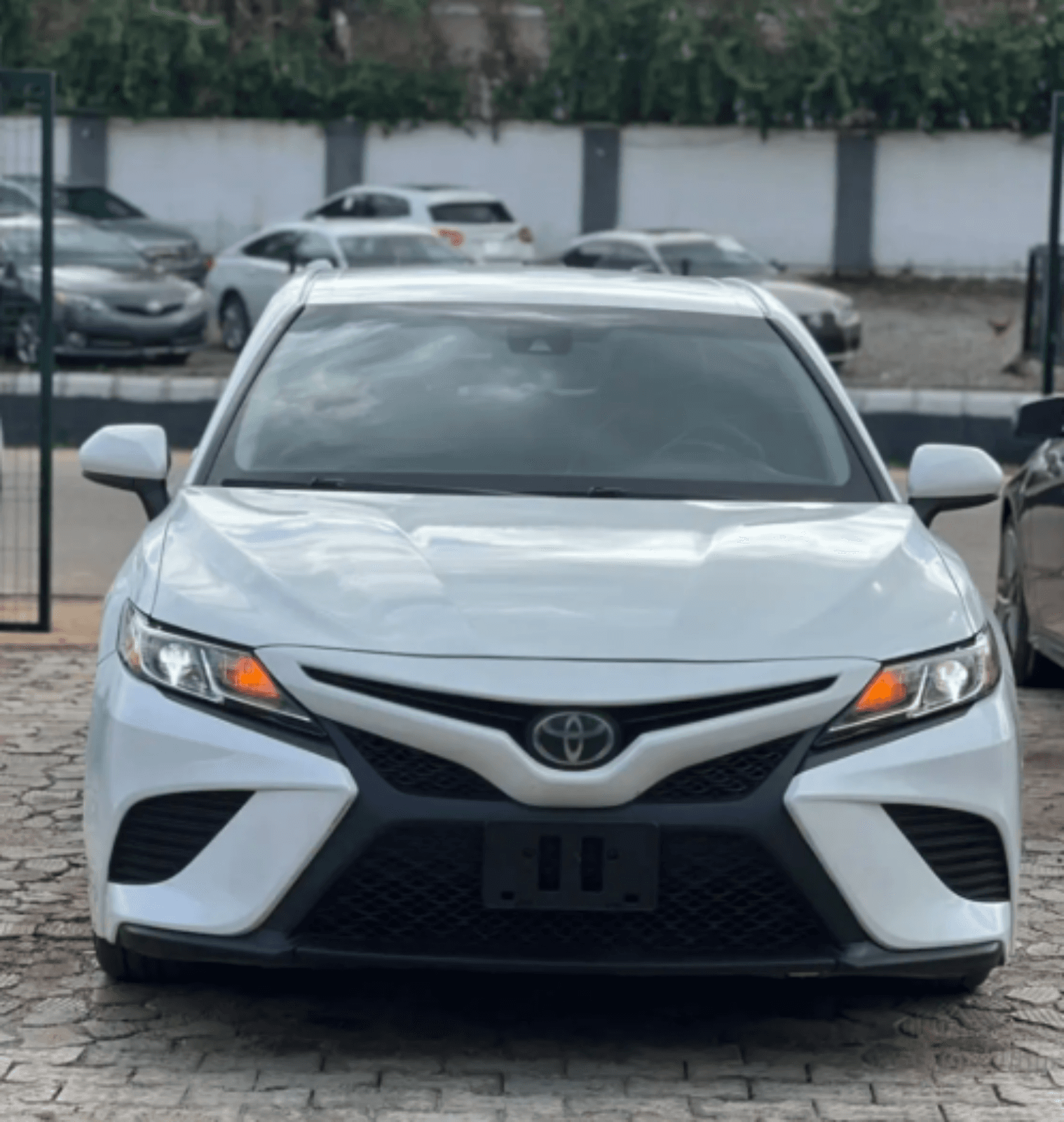 2018 Toyota Camry Sedan — Foreign Used for sale in Gwarinpa