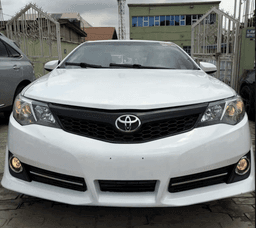 2013 Toyota Camry Sedan — for sale in Ifako ijaiye lagos