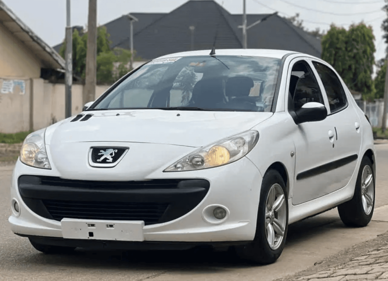 2005 Peugeot 206 Hatchback — Foreign Used for sale in Suleja